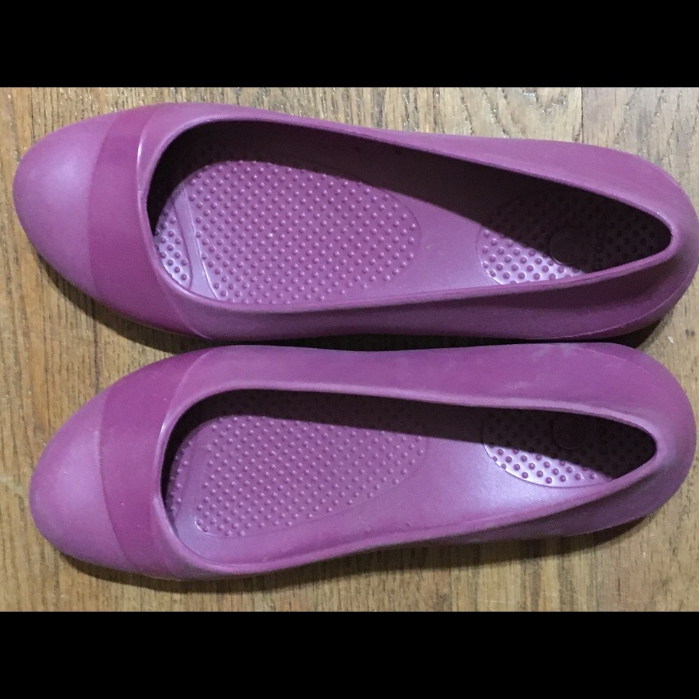 Crocs flats